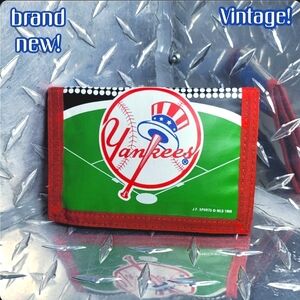 Vintage NY Yankees tri fold Wallet